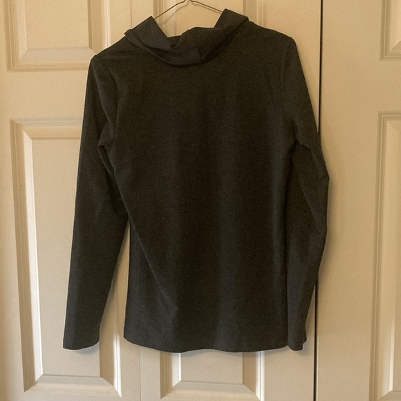 Lands End set of two cowl neck pullover long sleeve shirts XS 2-4 casual comfy - Picture 2 of 9